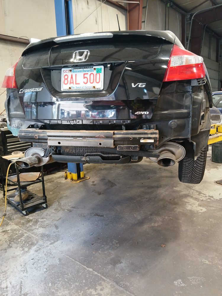 Honda Crosstour rear bumper removed on the lift